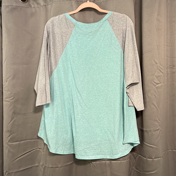 2XL Rae Mode Heather Seafoam and Grey Raglan Tshirt - Picture 5 of 5